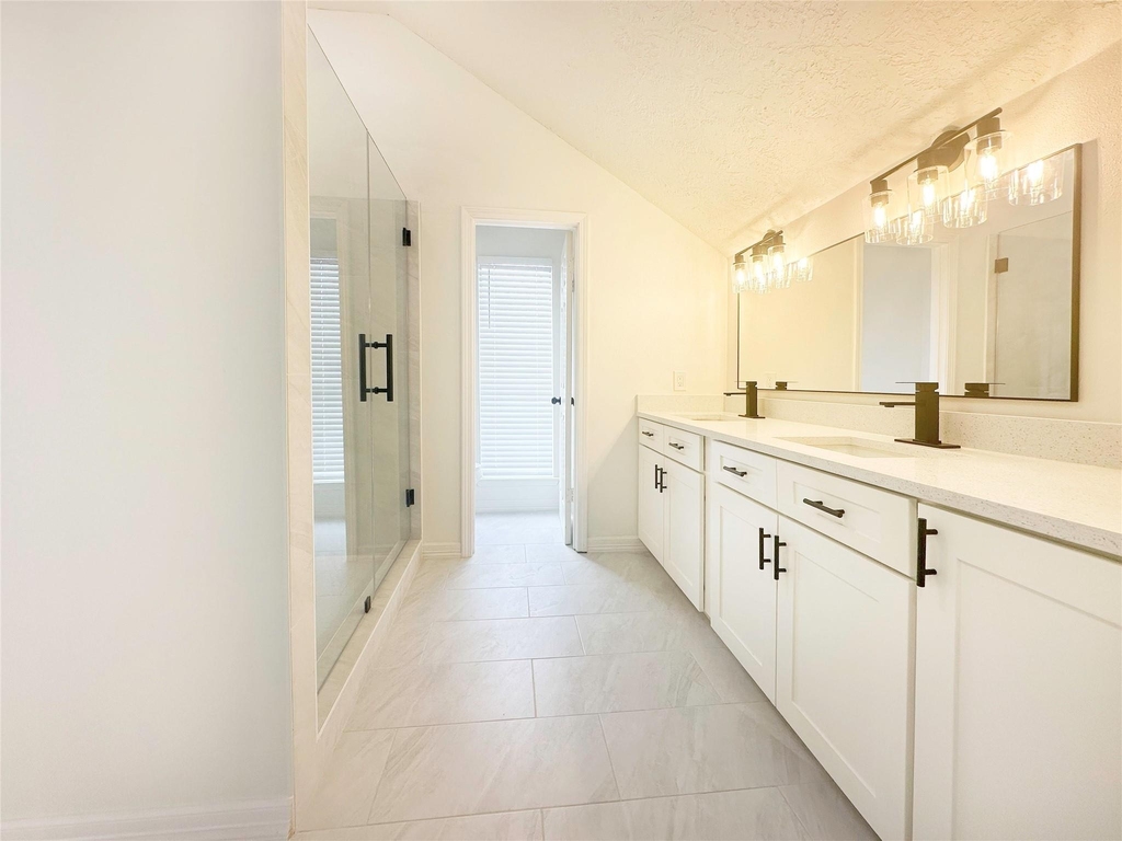 9843 Stableway Drive - Photo 27
