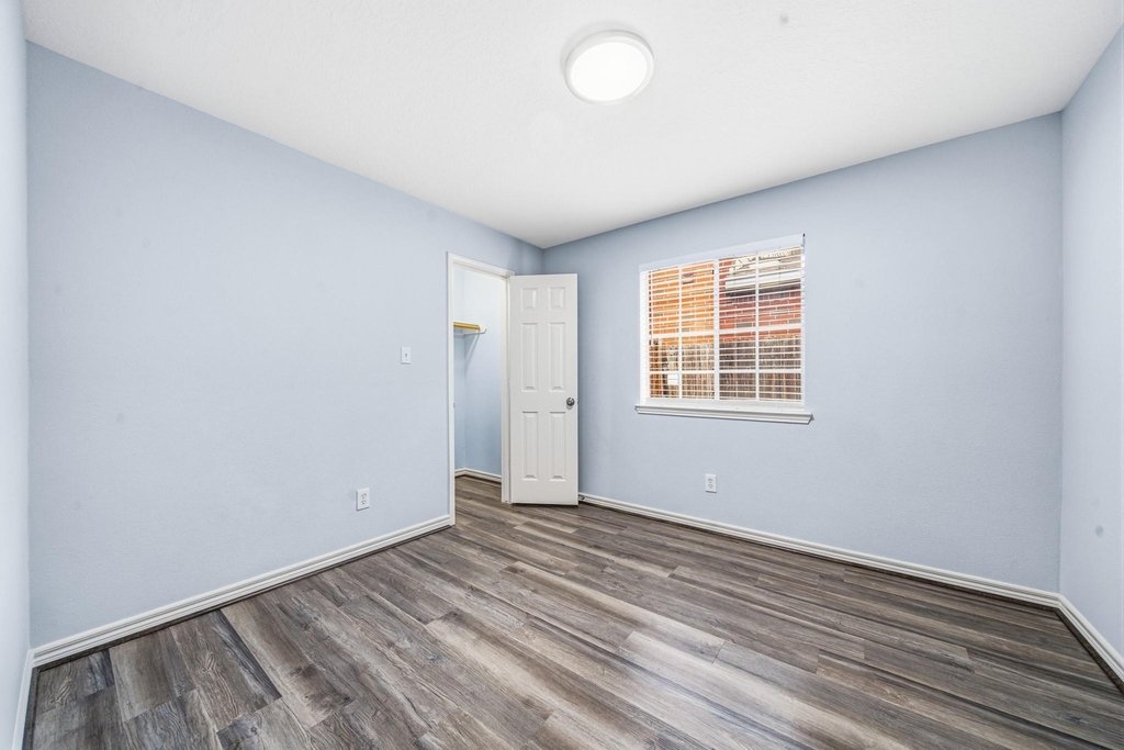 15007 Changing Oak Ridge Court - Photo 19
