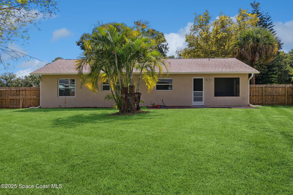 919 Quail Street Se - Photo 16
