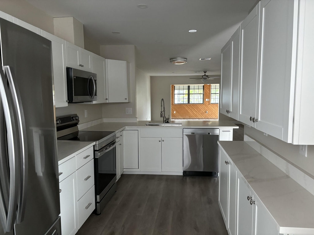 255 Paradise Boulevard - Photo 6