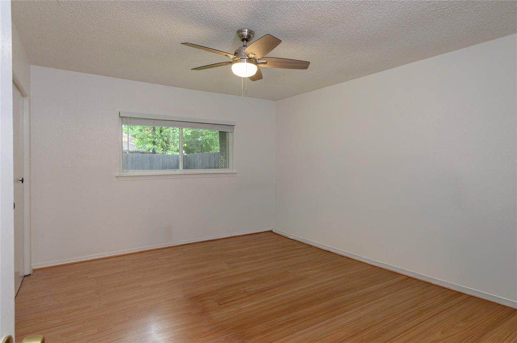 4110 Garden Springs Drive - Photo 7