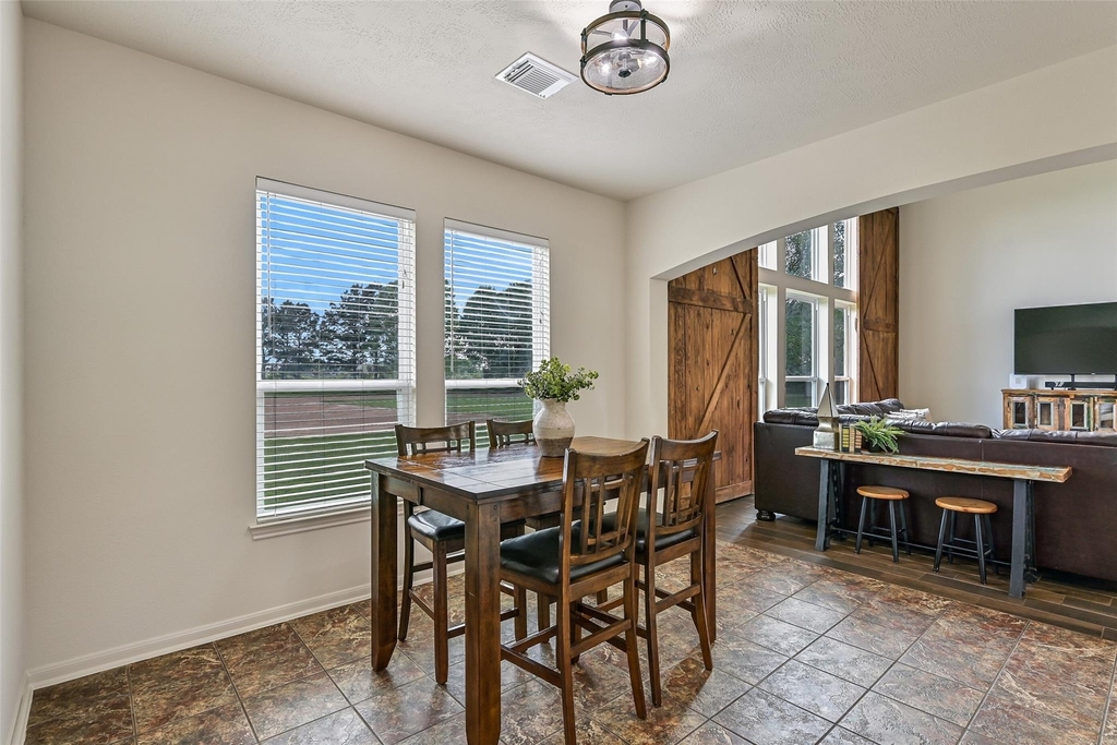 1404 Hollier Road - Photo 14