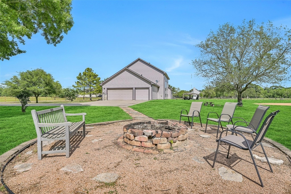 1404 Hollier Road - Photo 34