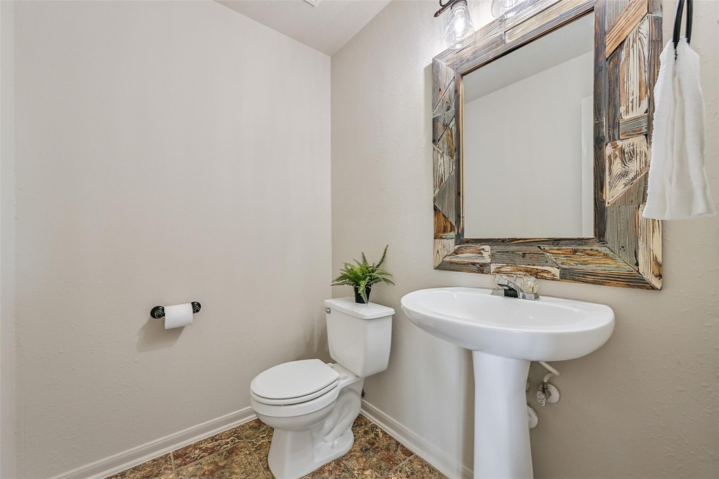 1404 Hollier Road - Photo 18