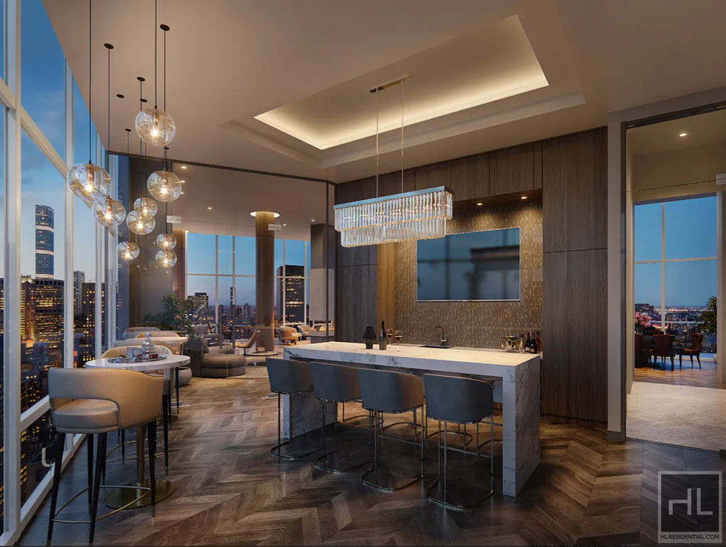 East 44th Street - Photo 11