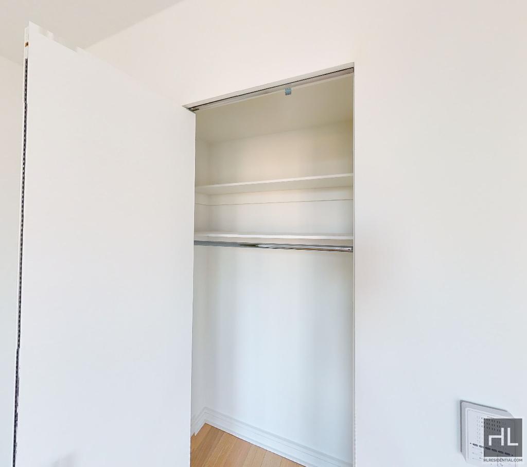 West 38th Street - Photo 3