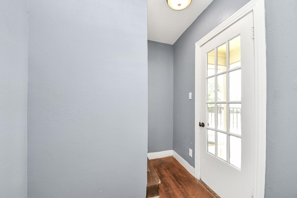 3012 Isabella Street - Photo 8