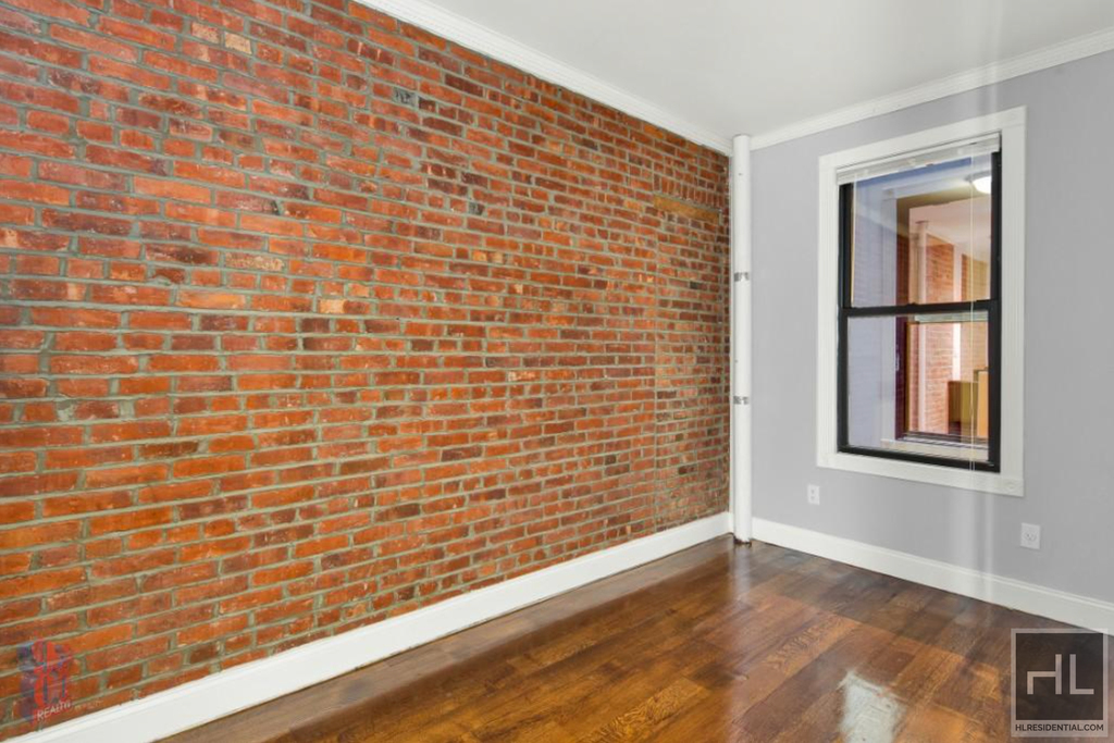 W 52nd St. - Photo 1