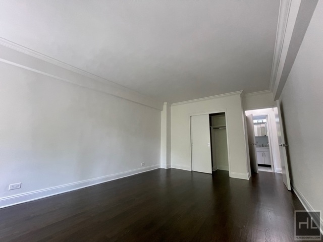 Beekman Place - Photo 2