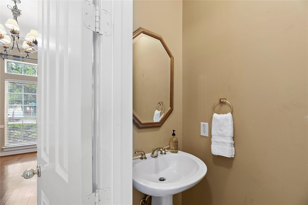 2923 Zachary Bend Lane - Photo 15