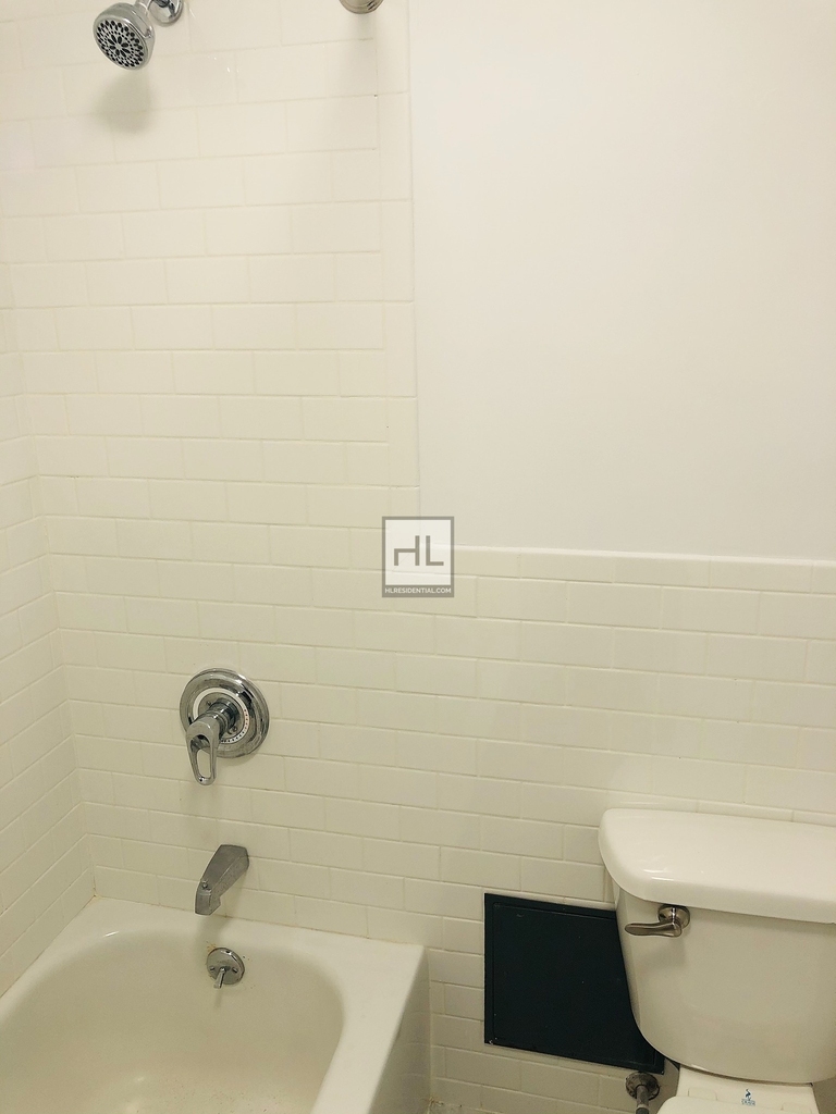 West 55 Street - Photo 7