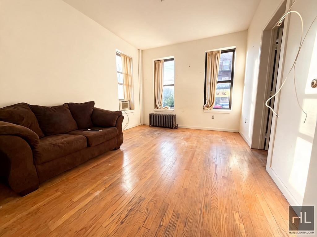 West 10 Street - Photo 0