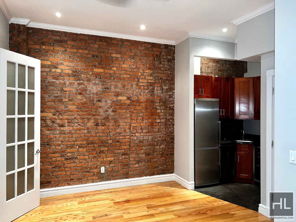 E 16th St. - Photo 1