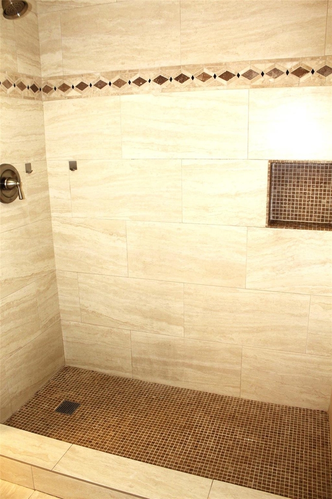 14555 Wunderlich Drive - Photo 3