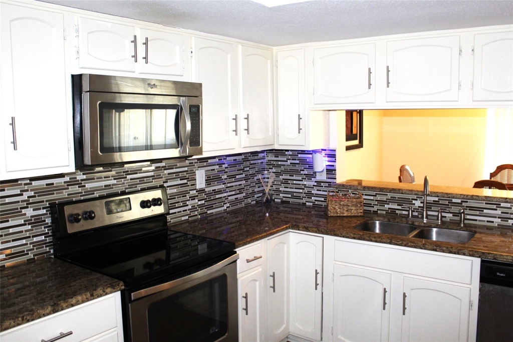 14555 Wunderlich Drive - Photo 0