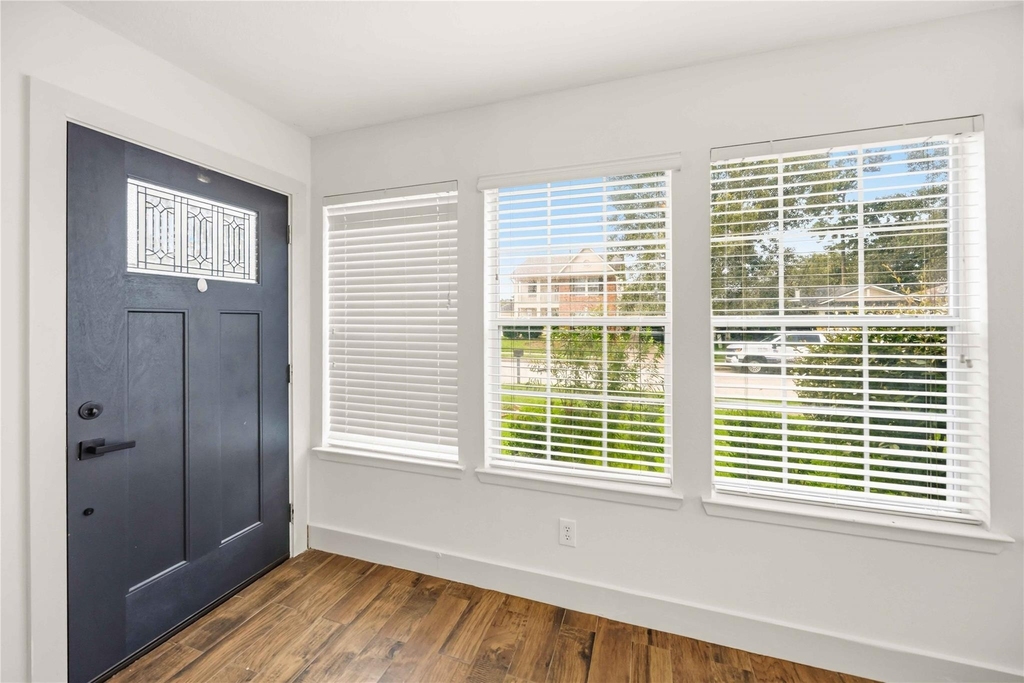 422 Laurel Pine Drive - Photo 4
