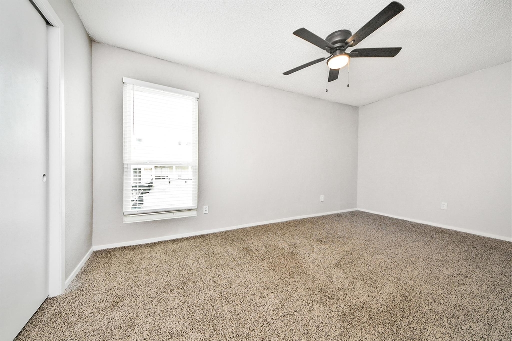 781 Country Place Drive - Photo 7