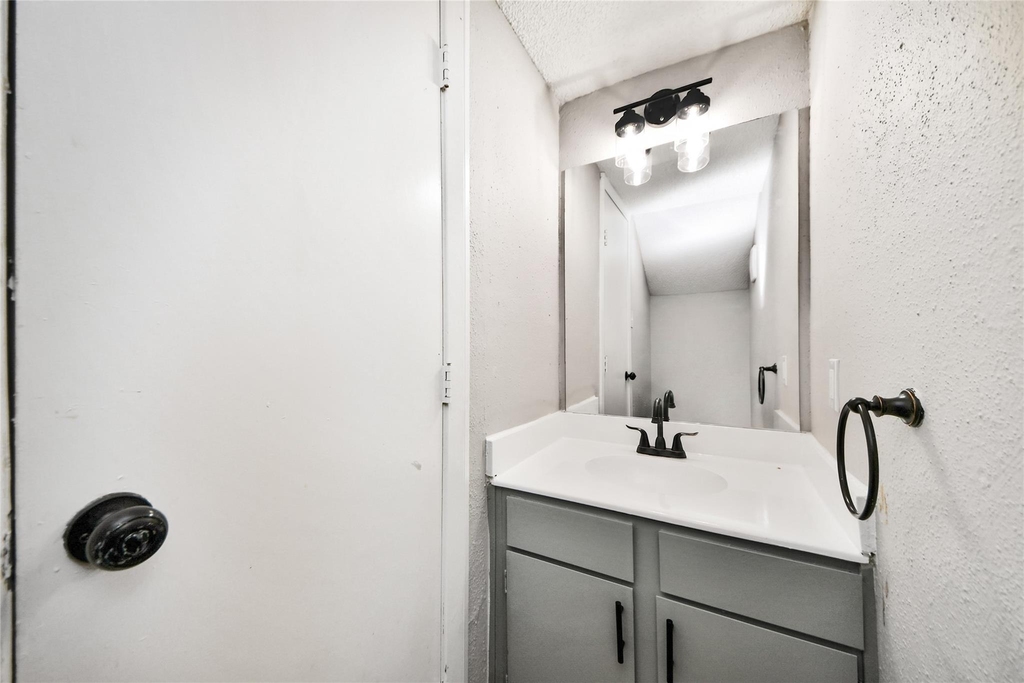 781 Country Place Drive - Photo 22