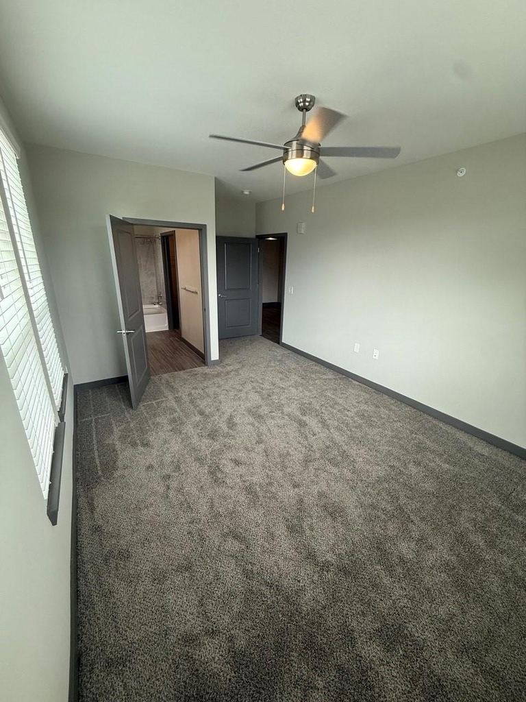 17448 N Eldridge Parkway - Photo 6