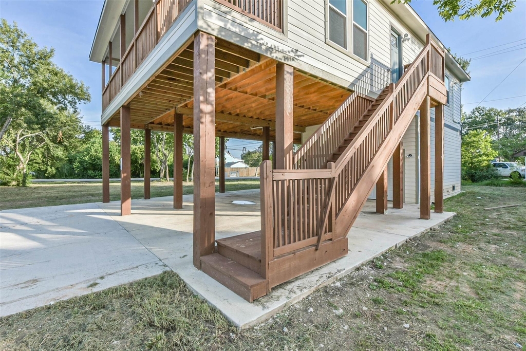 3420 Sunrise Drive - Photo 3