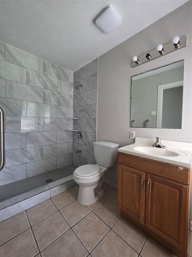 705 N Circle Drive - Photo 13