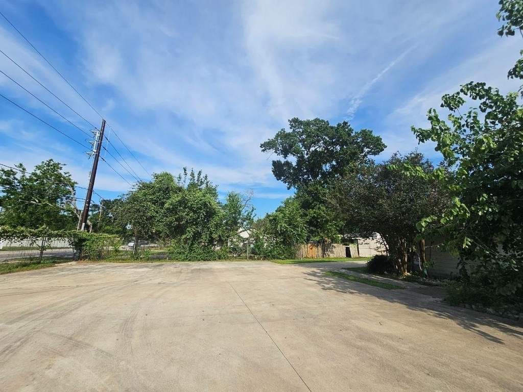 7201 Breen Drive - Photo 6