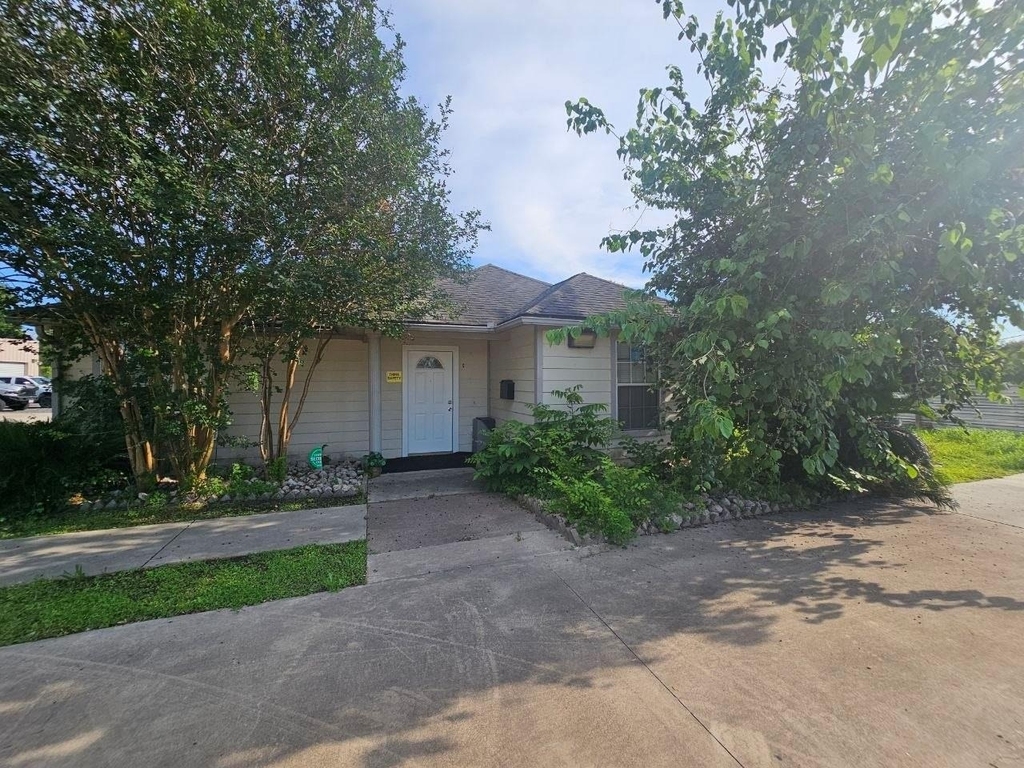 7201 Breen Drive - Photo 4