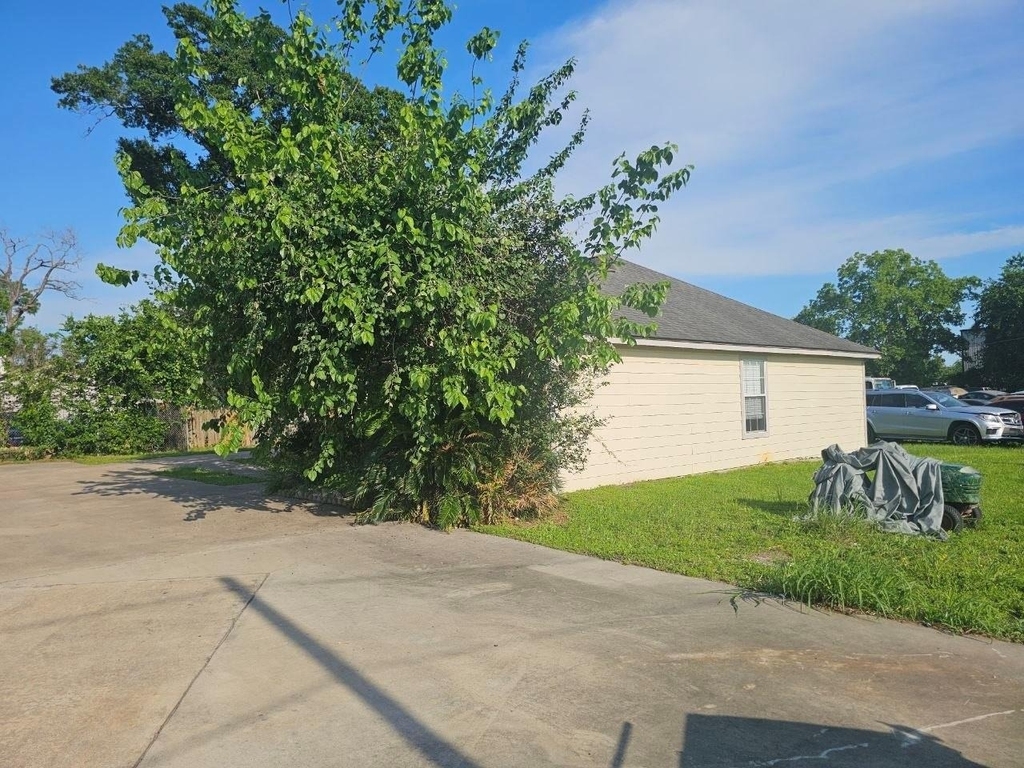 7201 Breen Drive - Photo 5