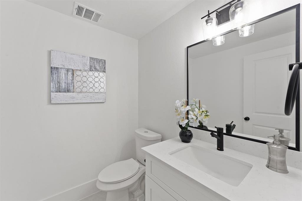 1207 Cavalcade Street - Photo 11
