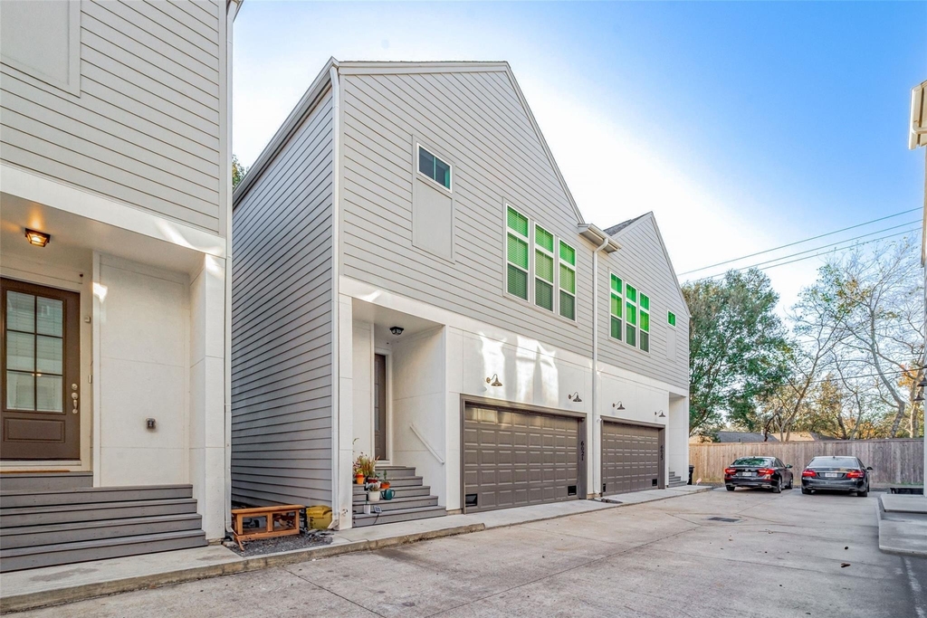 6021 Cypress Street - Photo 1