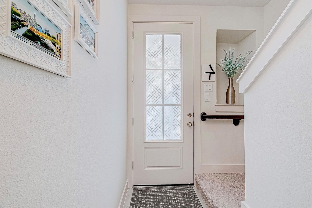 6021 Cypress Street - Photo 8