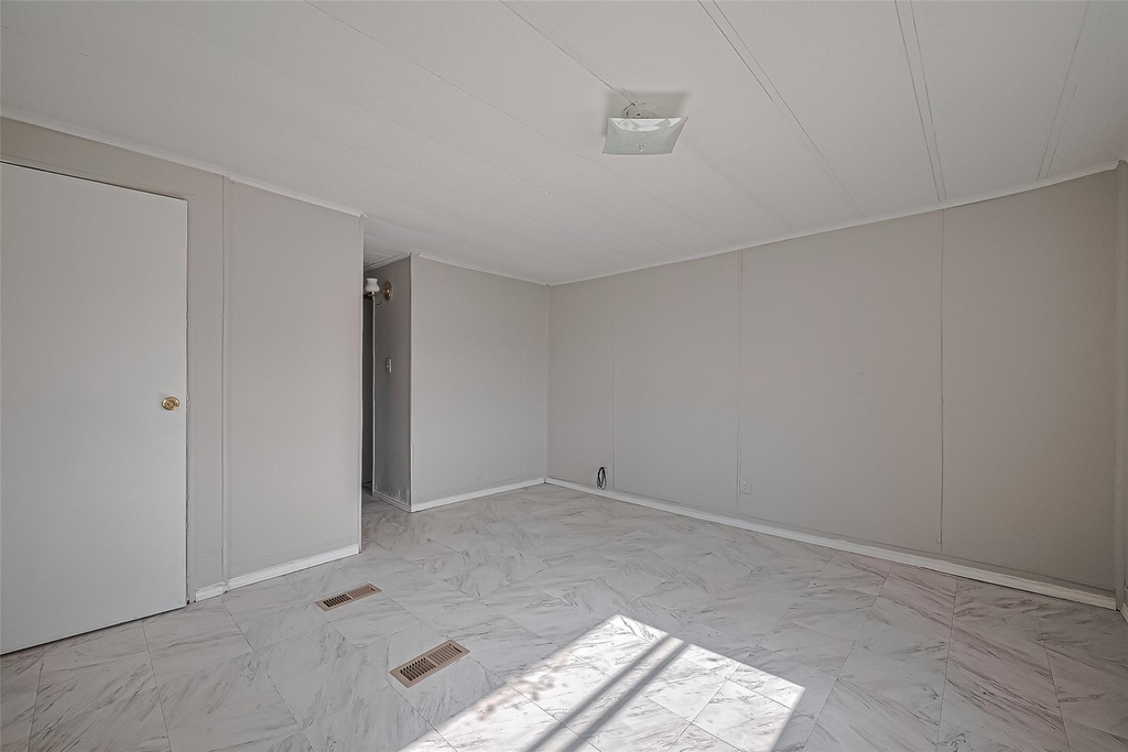 914 Davis Street - Photo 22