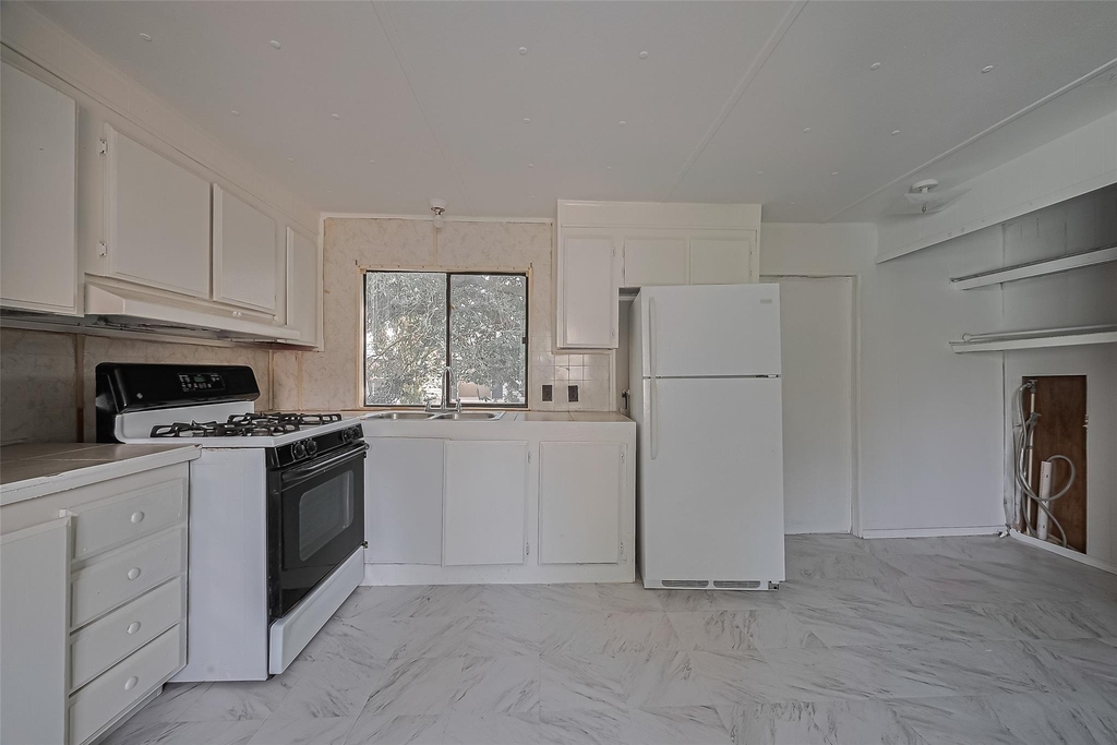 914 Davis Street - Photo 14