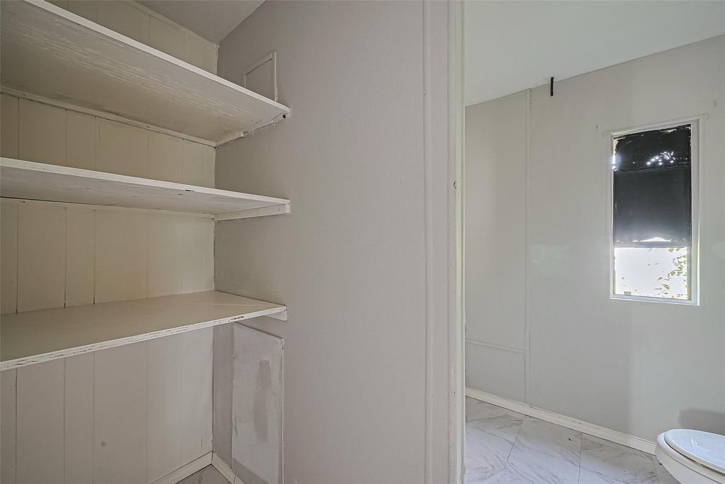 914 Davis Street - Photo 18