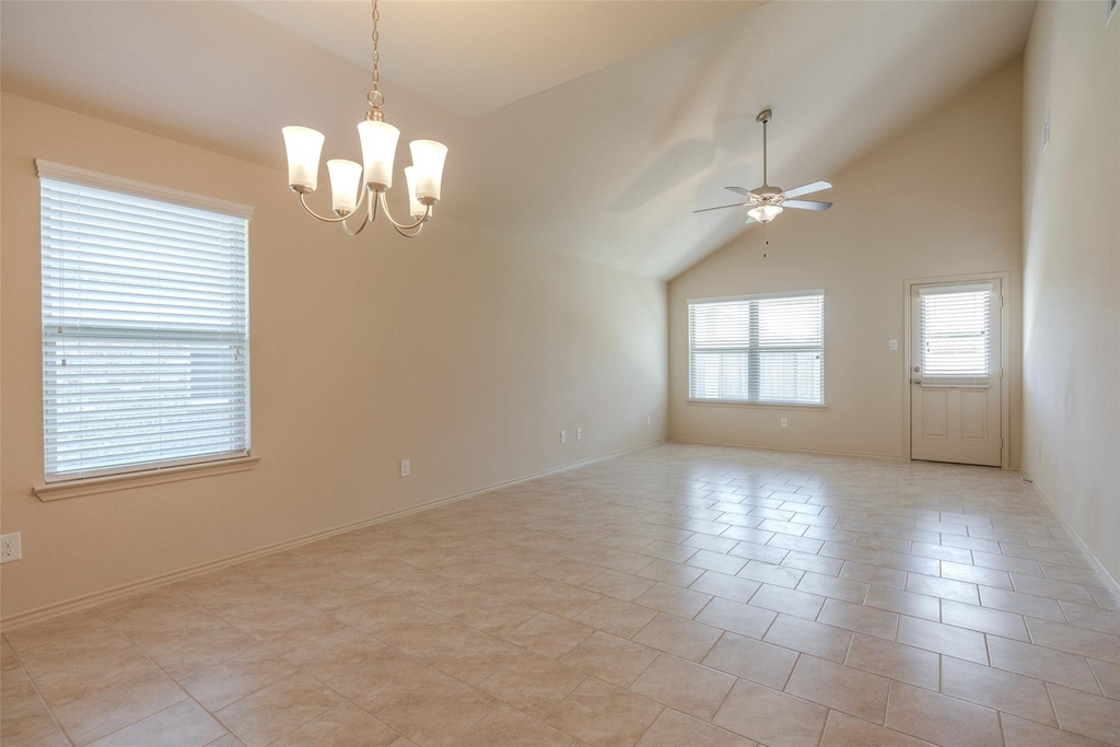 23603 Umbrella Pine - Photo 19