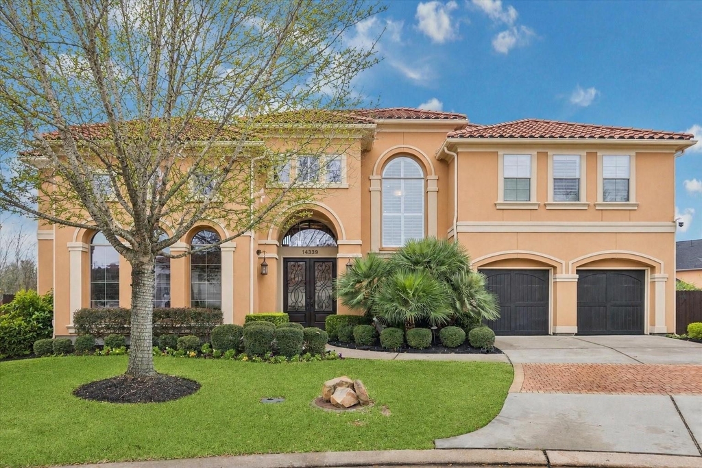 14339 Shadow Garden Lane - Photo 0
