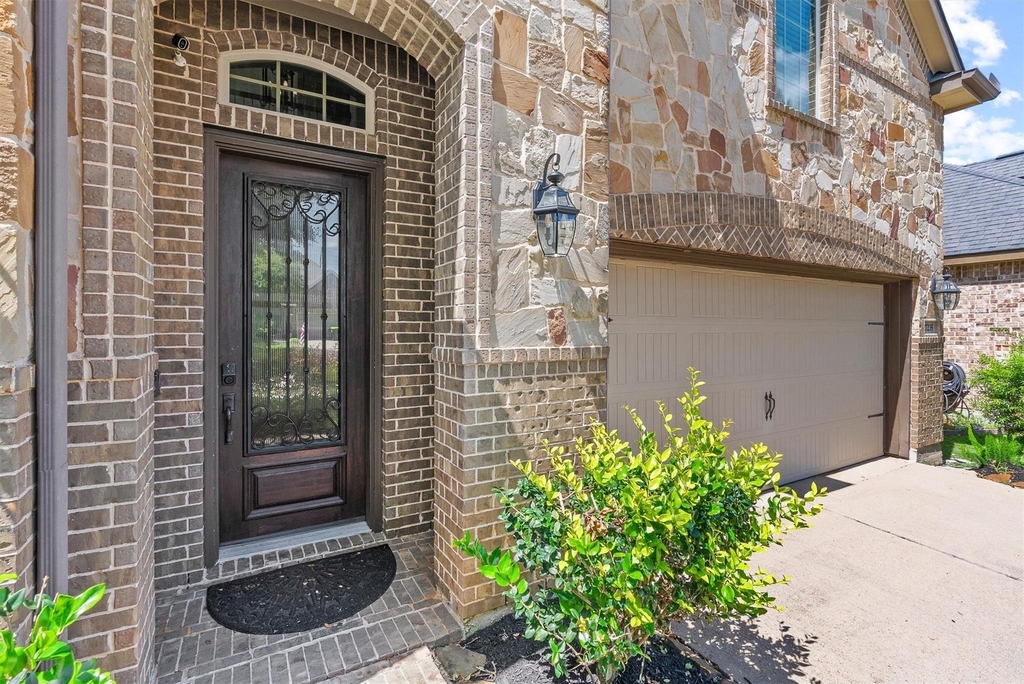 27235 Aspen Falls Lane - Photo 2