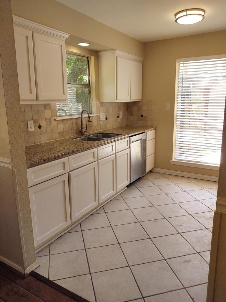 2515 Heritage Colony Drive - Photo 5