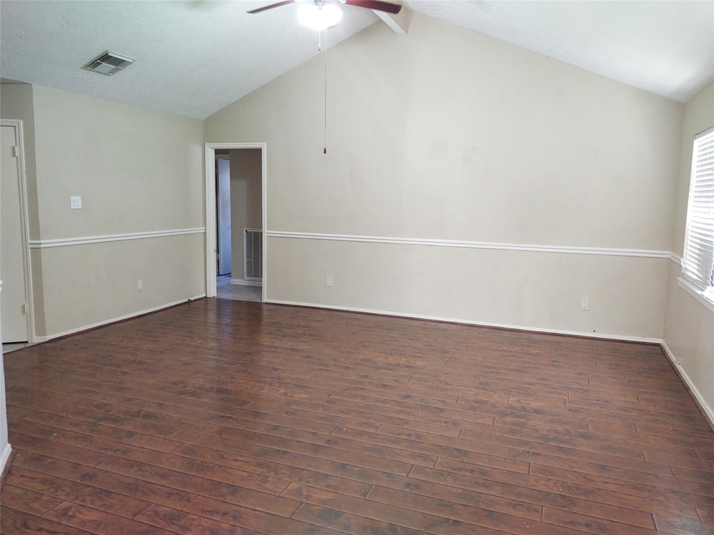 2515 Heritage Colony Drive - Photo 2