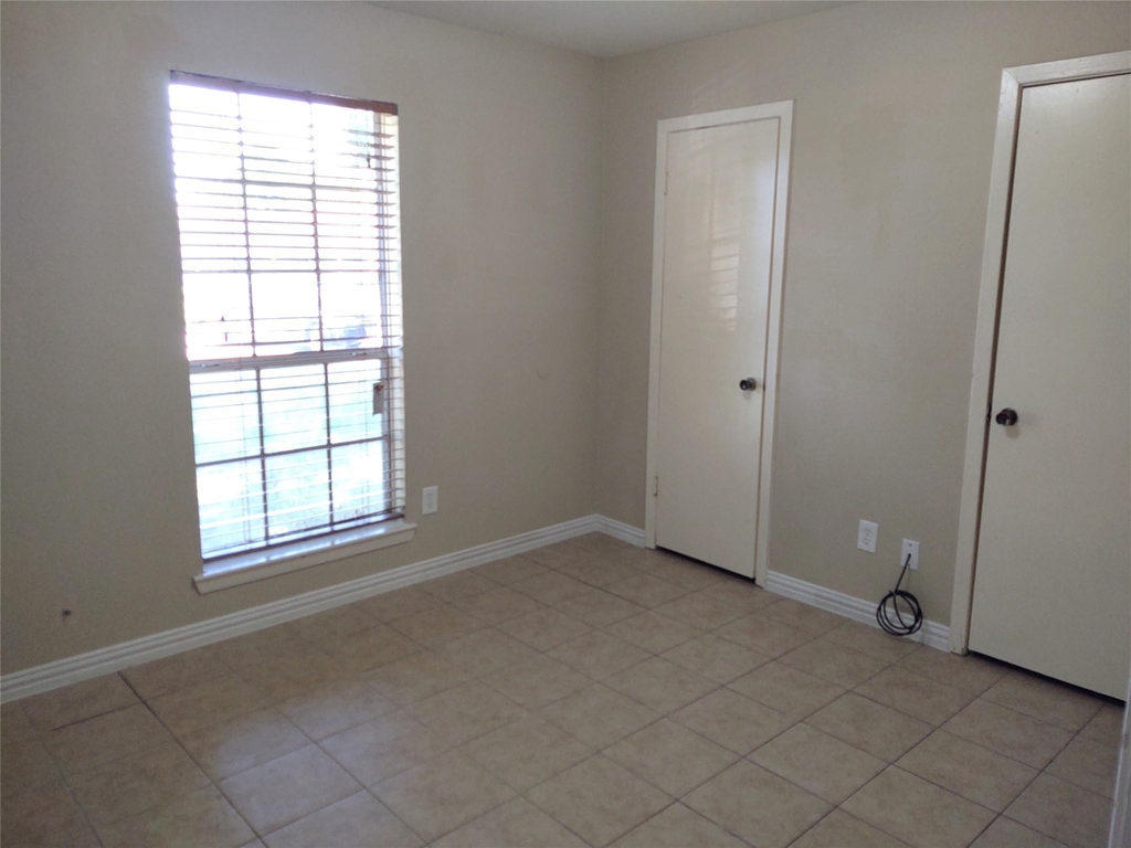 2515 Heritage Colony Drive - Photo 10