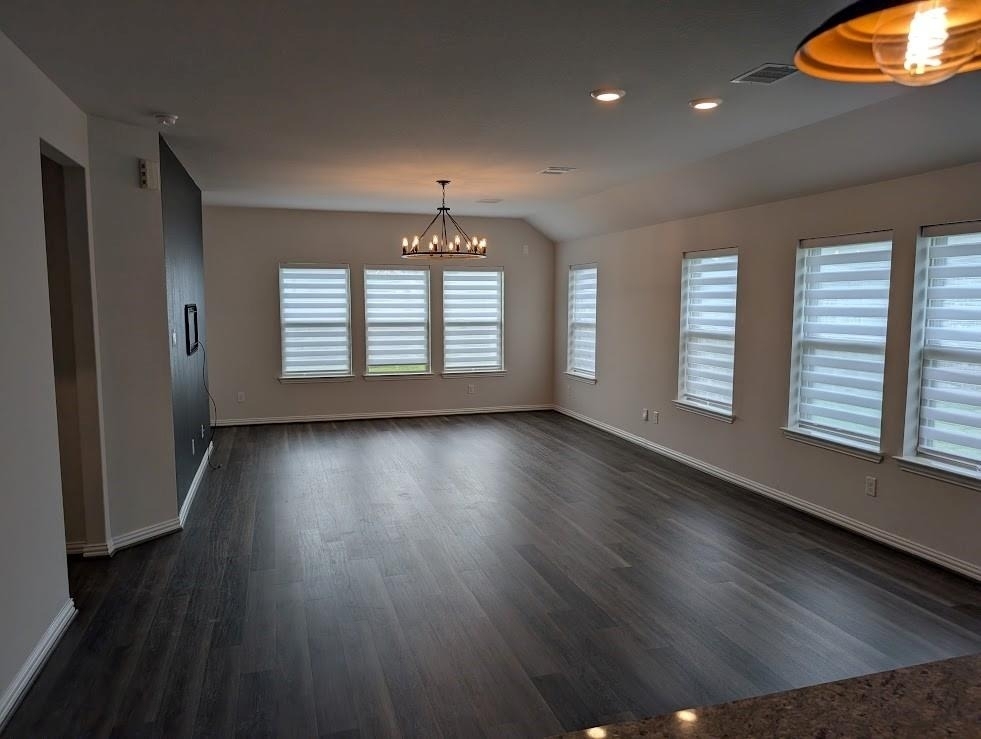 7020 Terra Lane - Photo 9