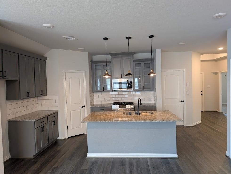 7020 Terra Lane - Photo 8