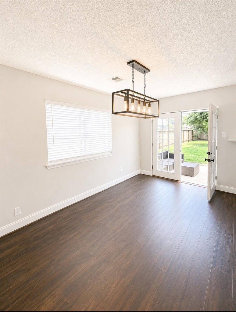18210 Almonte Lane - Photo 9