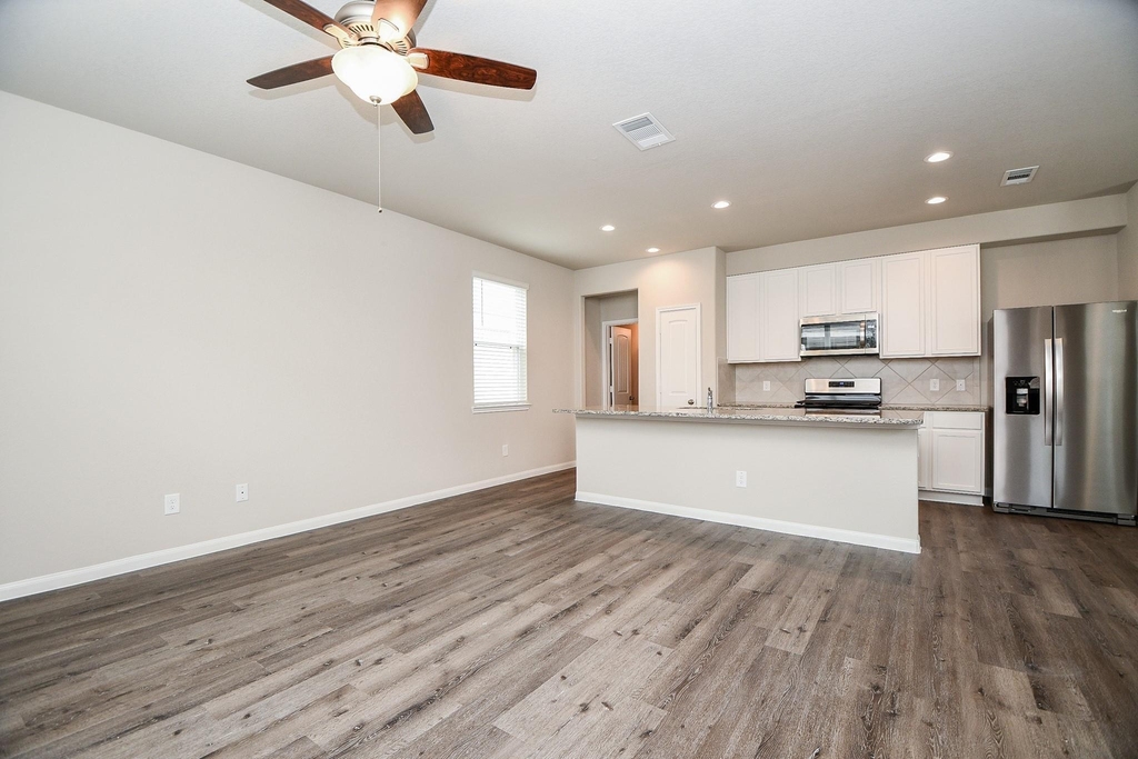 22115 Imperious Parkway - Photo 13