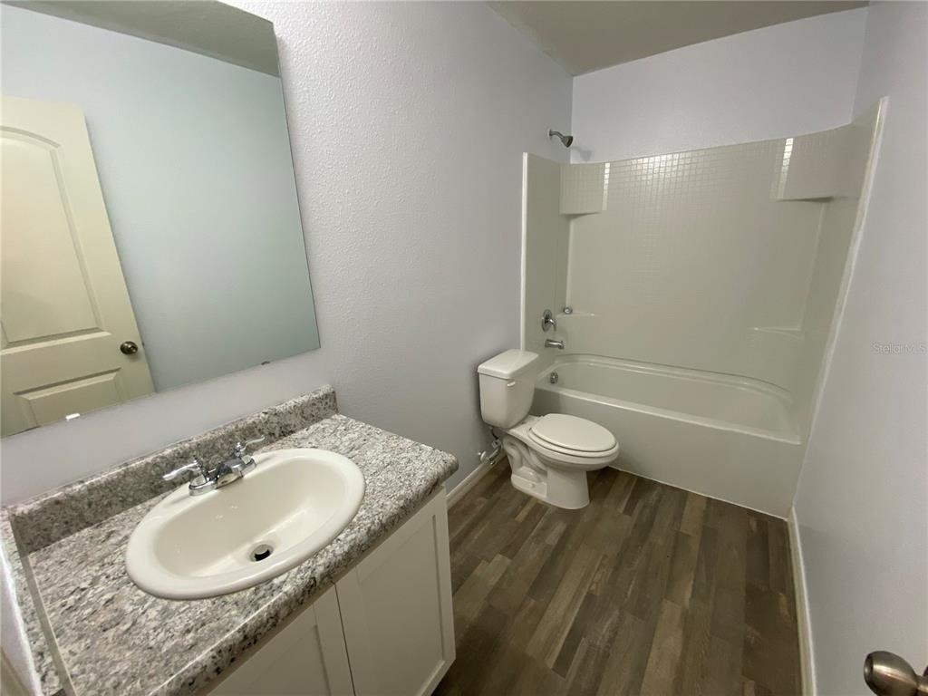 204 Gladiola Court - Photo 15