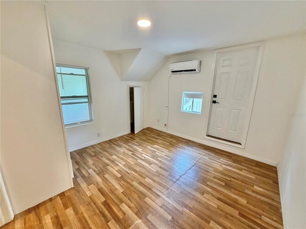 819 11th Street N - Photo 6