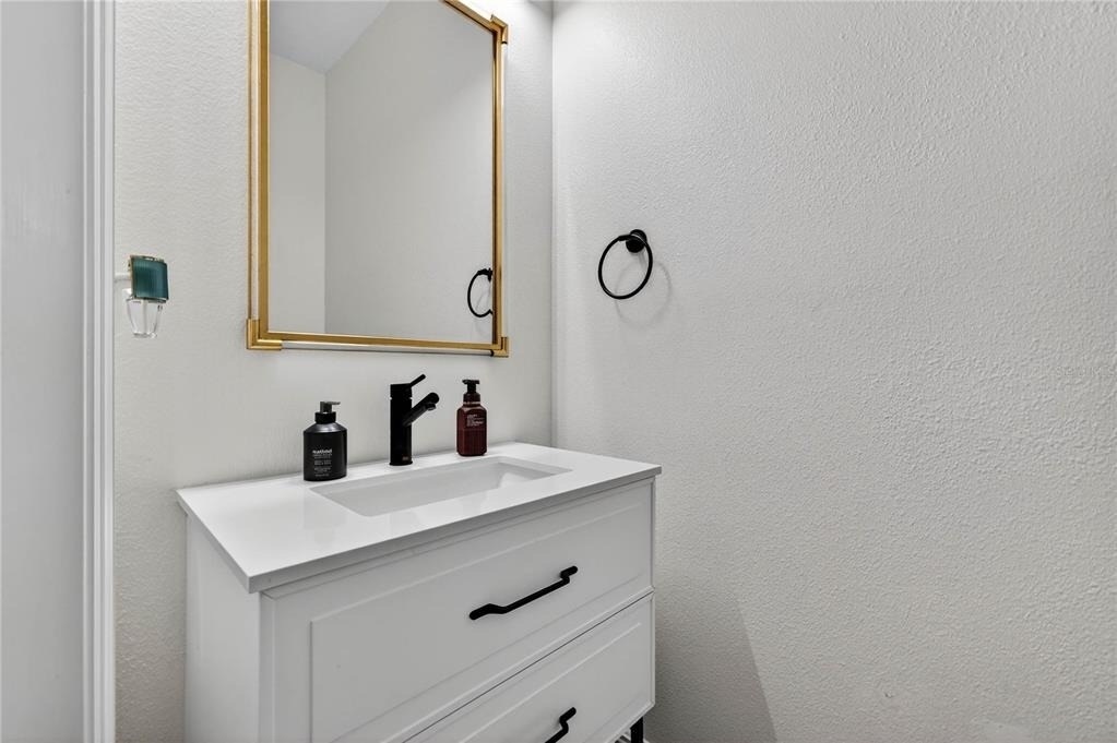 8128 Muddy Pines Place - Photo 17