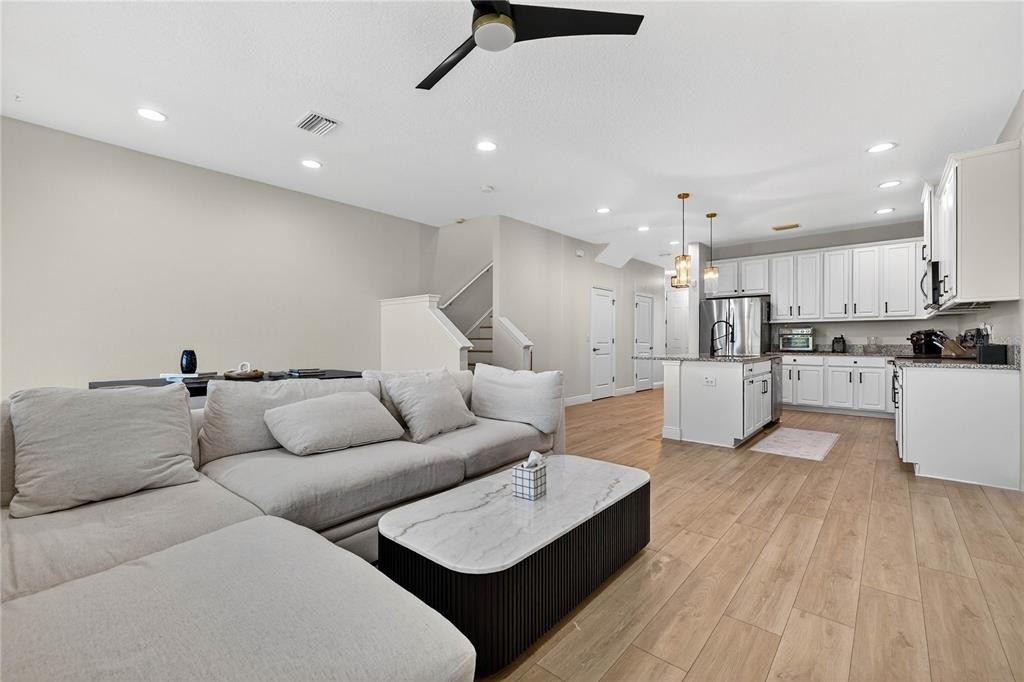 8128 Muddy Pines Place - Photo 5