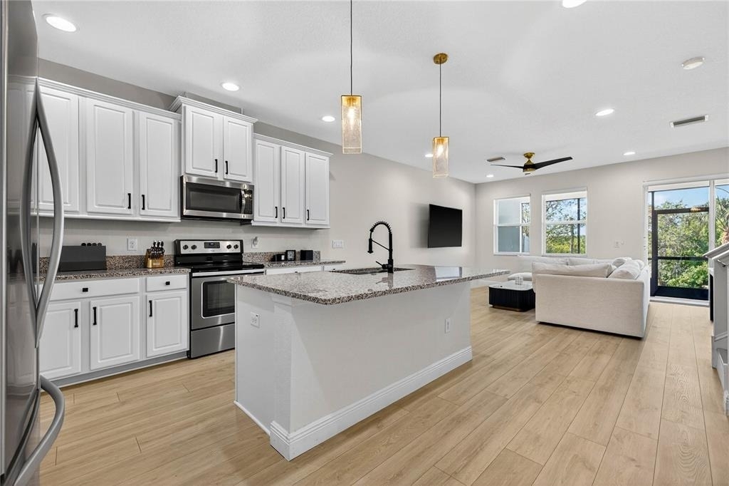 8128 Muddy Pines Place - Photo 9