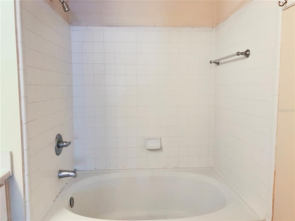 18557 Bridle Club Drive - Photo 20